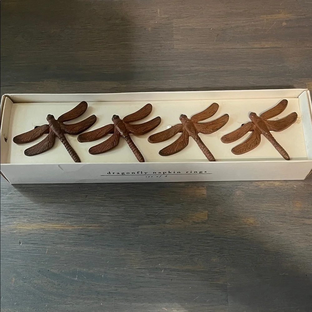 Pier 1 Imports DRAGONFLY NAPKIN RINGS SET of 4 kitchen tableware metal